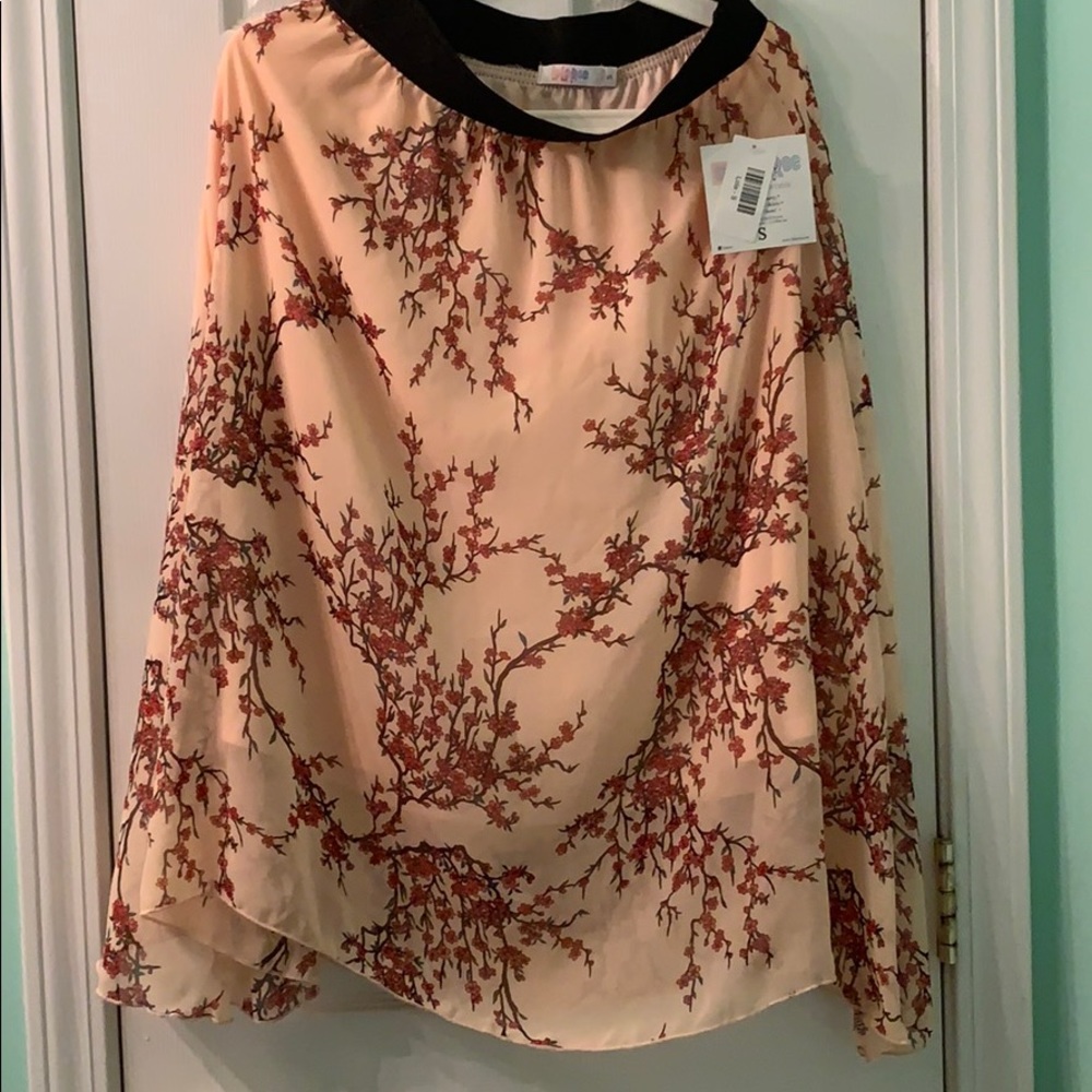 Lularoe skirt